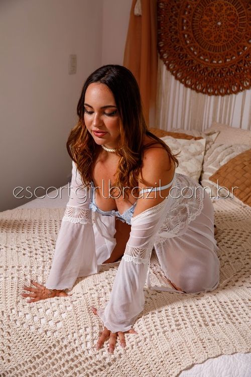Juliana - Escort Girl Near Grand Hyatt Sao Paulo (11) 97174-1698